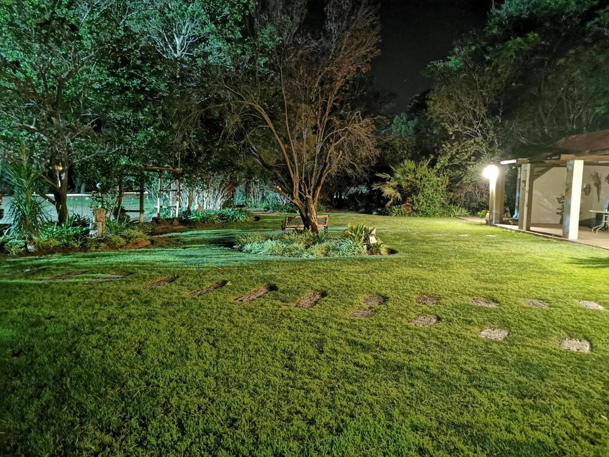 A Cherry Lane Self Catering And B&B Блумфонтейн Экстерьер фото