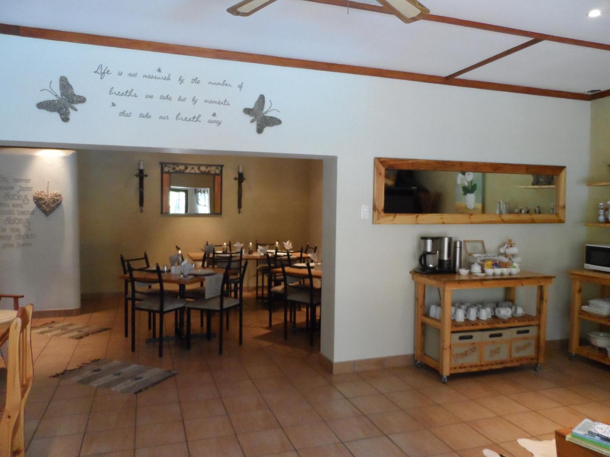 A Cherry Lane Self Catering And B&B Блумфонтейн Экстерьер фото
