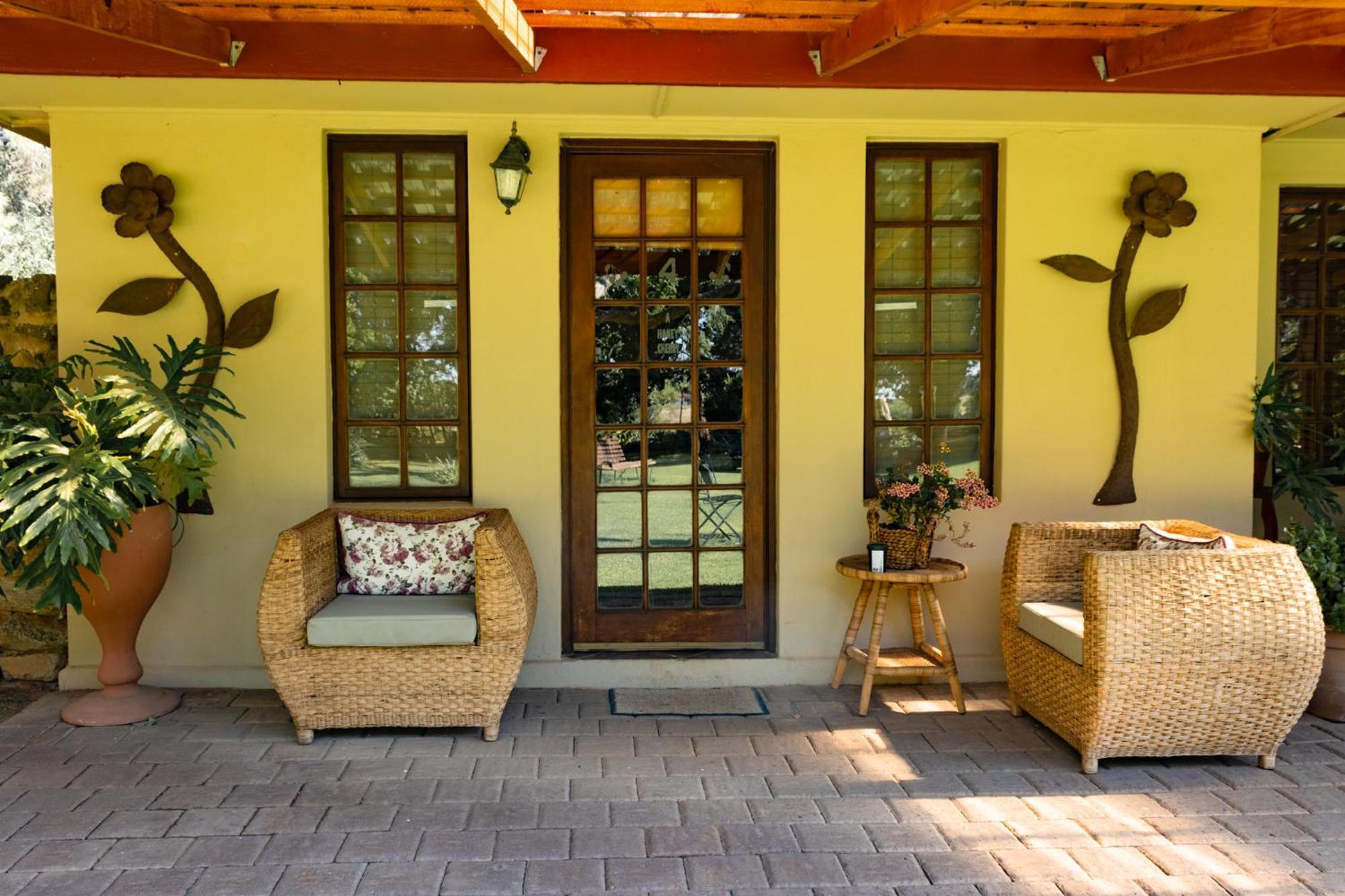 A Cherry Lane Self Catering And B&B Блумфонтейн Экстерьер фото